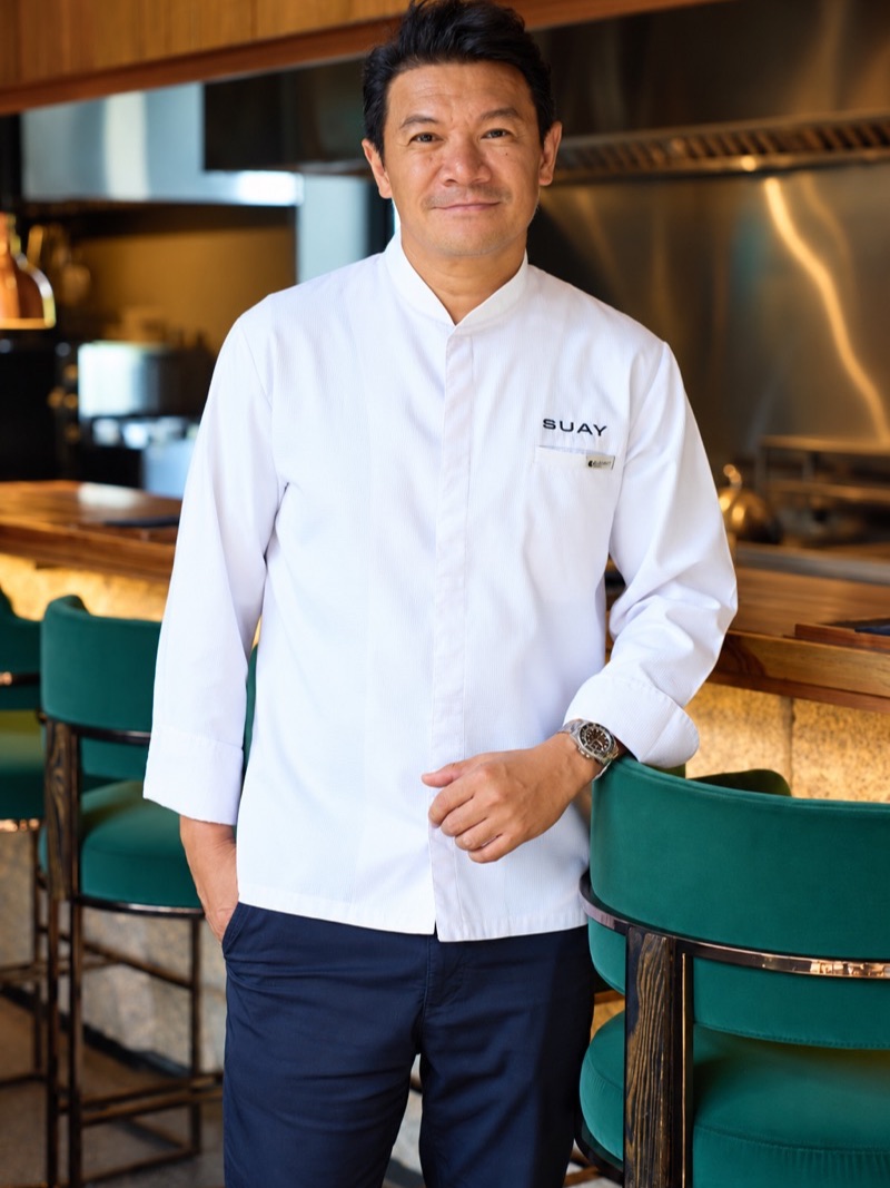 CHEF NOI TAMMASAK
